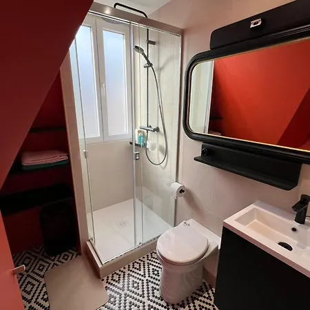 Charming Studio Near The Arc De Triomphe *